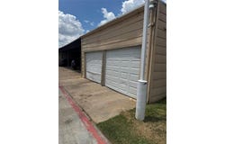 82 E Mountain Creek Court, Grand Prairie, TX 75052