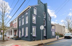 97 N Main St, Lambertville City, NJ 08530-2005