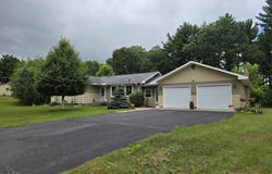 407 Quincy Street, Friendship, WI 53934