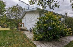 904 Guthrie St, Adair, IA 50002