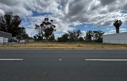 311 E 4th Street, Hanford, CA 93230
