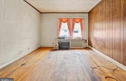 1542 ELMWOOD AVENUE, FOLCROFT, PA 19032