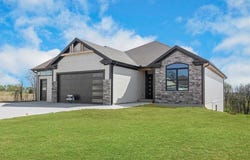 2305 Arbor Lane, Excelsior Springs, MO 64024
