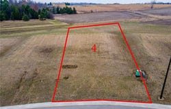 551 Kodiak Drive NW, Stewartville, MN 55976
