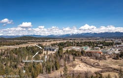 477504 US-95, Ponderay, ID 83852