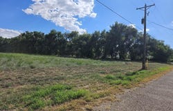 Manzanola, CO 81058
