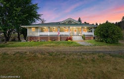 3297 Minaloosa Valley Rd, Plummer, ID 83851