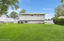 13 Copper Lane, Hazlet, NJ 07730