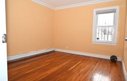 8260 266th Street, Glen Oaks, NY 11004