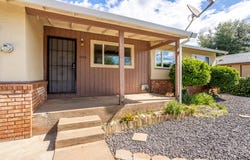 1922 Vale Drive, Redding, CA 96002