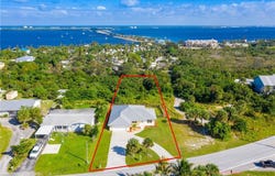 3869 NE Skyline Drive, Jensen Beach, FL 34957