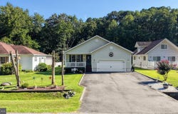 28 QUARTER STAFF Place, BERLIN, MD 21811