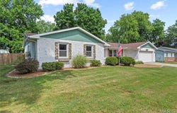 1211 6th Street, Pawnee, IL 62558