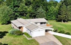 5205 Ferris Road, Eaton Rapids, MI 48827