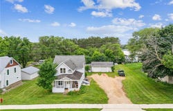 213 Church Hill Road, Somerset, WI 54025