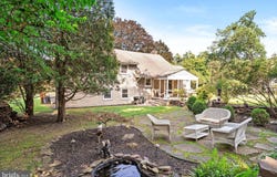 8 EDWARDS PLACE, EWING, NJ 08628