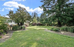 25669 COCHRAN CT, Veneta, OR 97487