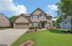 852 Van Briggle, Sugar Hill, GA 30518
