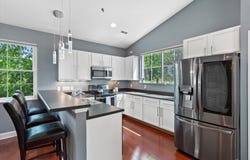 8485 S Ashbury Ln, Oak Creek, WI 53154