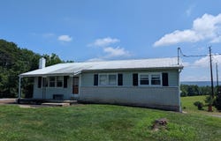 1041 SMITH Road, Danville, PA 17821
