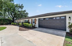 706 S OAKWOOD Avenue, BRANDON, FL 33511