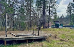 250 S Meadow Ln, Hayfork, CA 96041