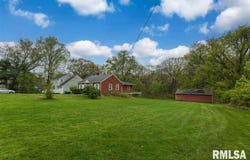 1121 N Wood Road, Peoria, IL 61604