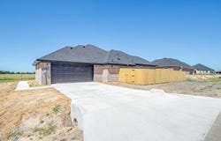 320 Cherry Point Drive, Palmer, TX 75152