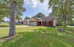 14 Miller St, Cowarts, AL 36321