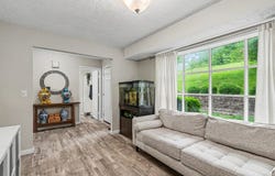 492 Maple Circle Drive, Springdale, OH 45246