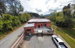 11 Railroad St, MURPHY, NC 28906