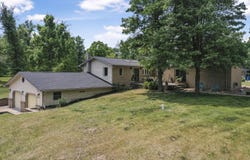 2460 Irish Way, Roscommon, MI 48653