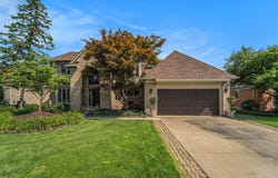 45090 Thornhill Court, Canton, MI 48188