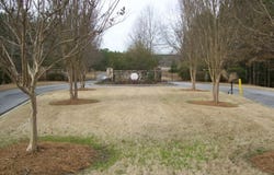 1009 Eagles Harbor Blvd, Hodges, SC 29653
