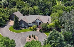 3805 W 123rd Street, Leawood, KS 66209