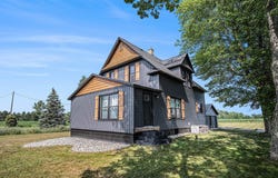 8666 S Warner Avenue, Fremont, MI 49412
