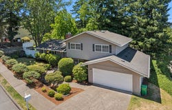855 NW MAWRCREST DR, Gresham, OR 97030