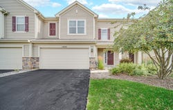 1325 Newport Circle, Pingree Grove, IL 60140