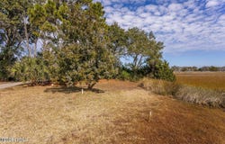 8 Key W Drive, Harbor Island, SC 29920