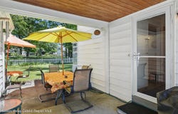 1 Huguenot Road, Tillson, NY 12486