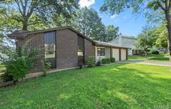 1806 Grandview Drive, Cape Girardeau, MO 63701