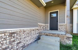 8617 E Chris St, Bel Aire, KS 67226