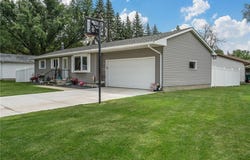 707 17th Street NE, Owatonna, MN 55060