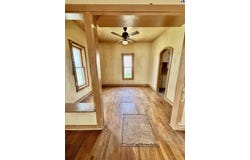 209 S Oak St, McPherson, KS 67460