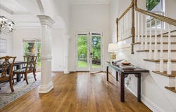 7860 CHAPEL RIDGE Dr, Memphis, TN 38016
