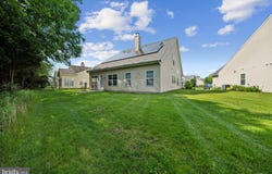15 KRESSON COURT, BERLIN, NJ 08009