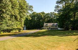 258 State St, Hanson, MA 02341