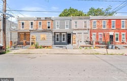 916 S 8TH STREET, CAMDEN, NJ 08102