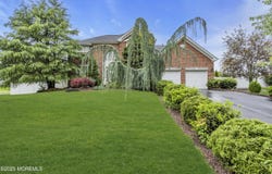 48 Knightsbridge Place, Jackson, NJ 08527