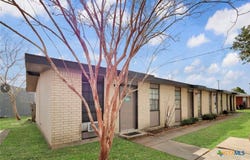 1916 Holloman Drive, Port Lavaca, TX 77979